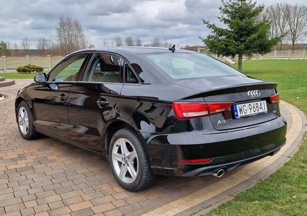 Audi A3 cena 61900 przebieg: 199600, rok produkcji 2017 z Garwolin małe 407